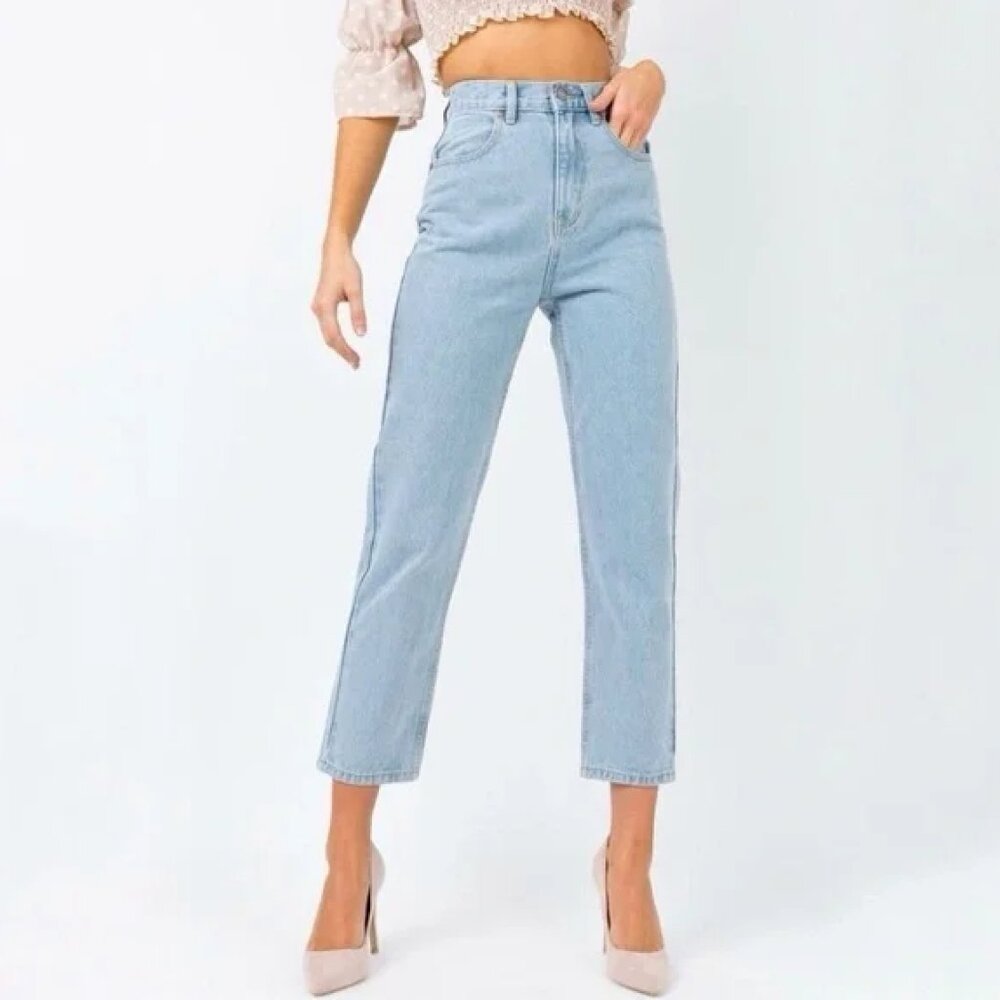 Afends Shelby 8 High Waist Ankle Jeans in Light Wash - Picture 6 of 12